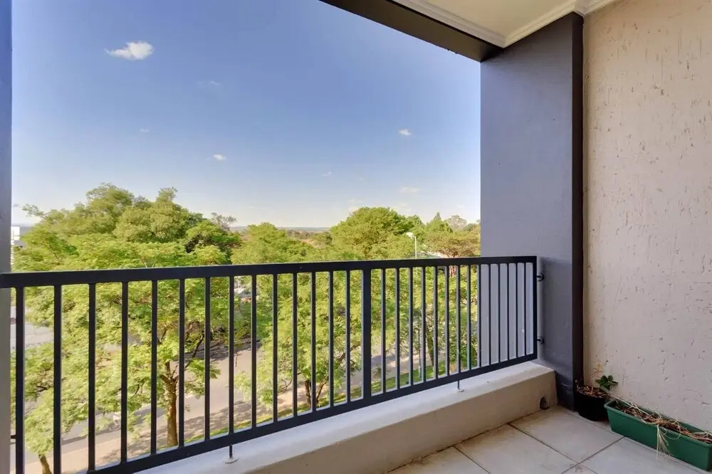 Stunning 2 bed Apartment Near Monte Casino