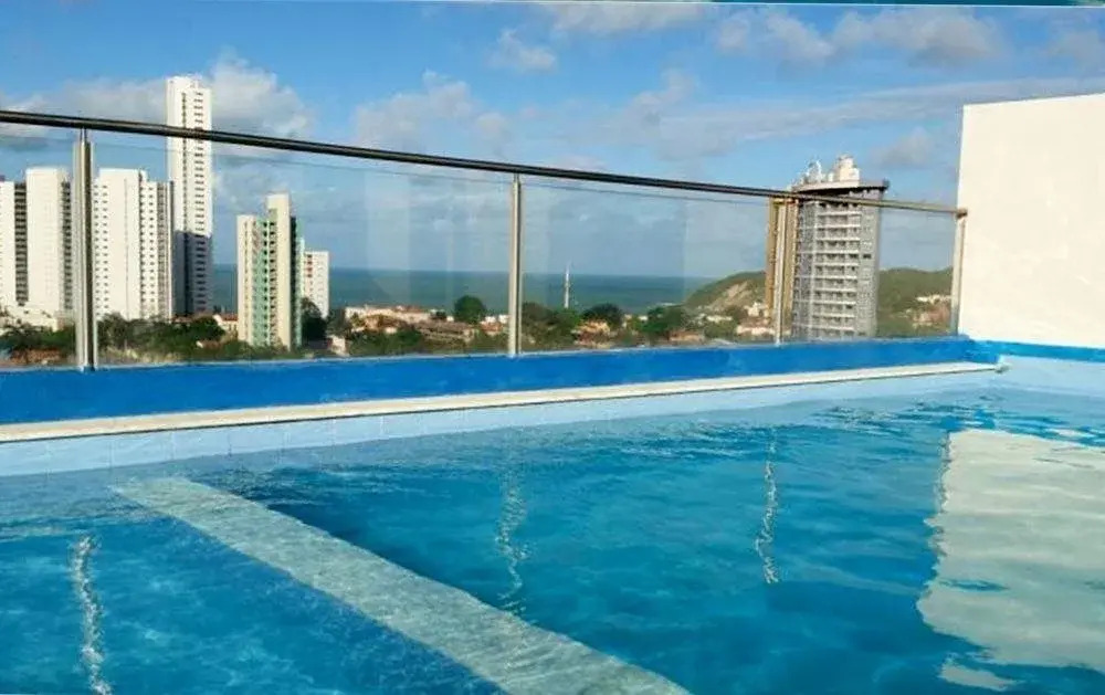 Aconchegantes Flats, 1 e 2 qtos, em Ponta Negra