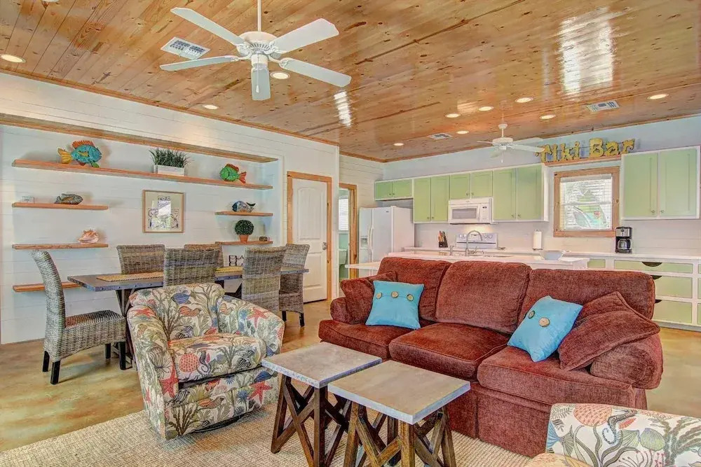 The Gruene Escape - 3 Br Home