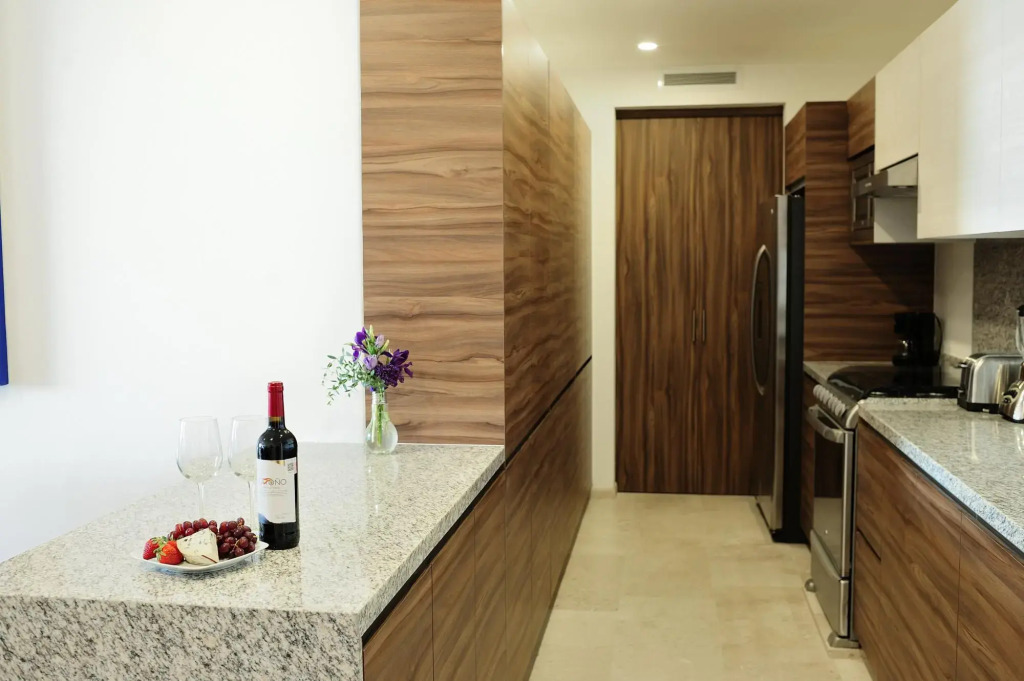 Condo Solaria G202 in Ventanas Residencial