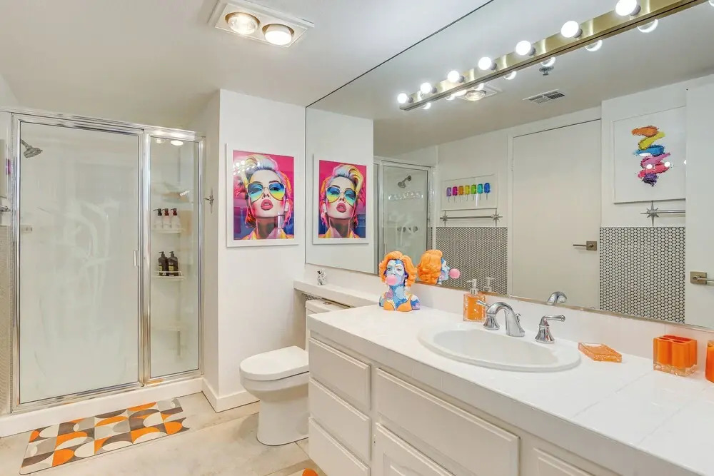 Stroll to Dtwn, Pools & Tennis: Palm Springs Condo