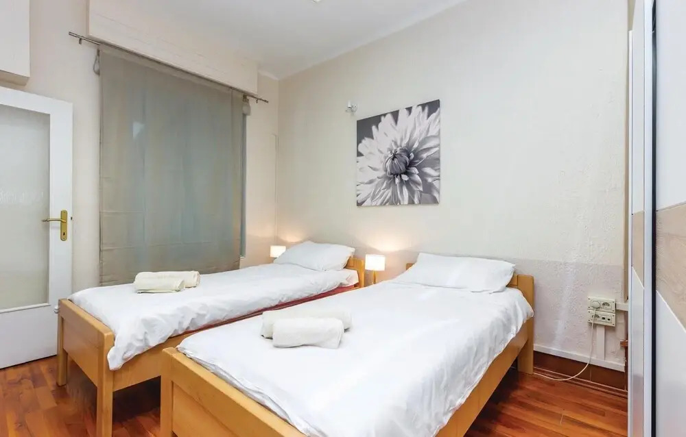 Nice Home in Kostrena With Wifi and 2 Bedrooms