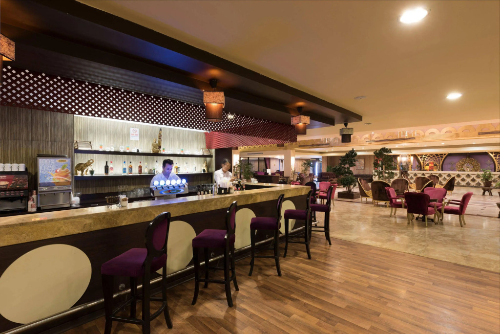 Siam Elegance Hotels & Spa