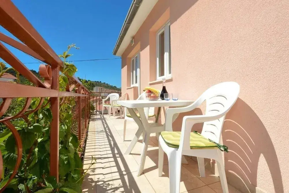 Sima - 100m From Beach - A2