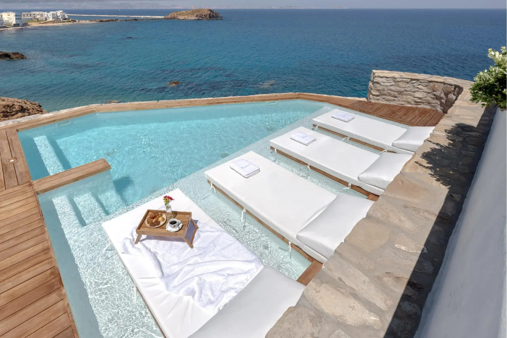 Iliada Suites