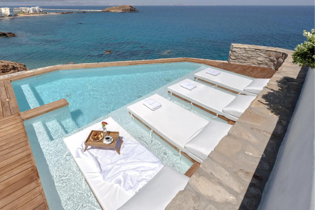 Iliada Suites