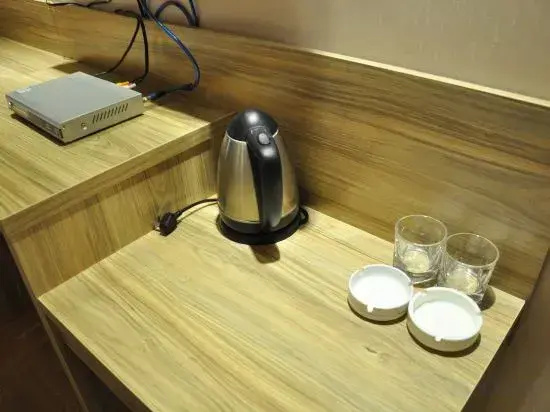 Haixin Youth Hotel (Henan People's Hospital, Provincial Tumor Hospital Shop)