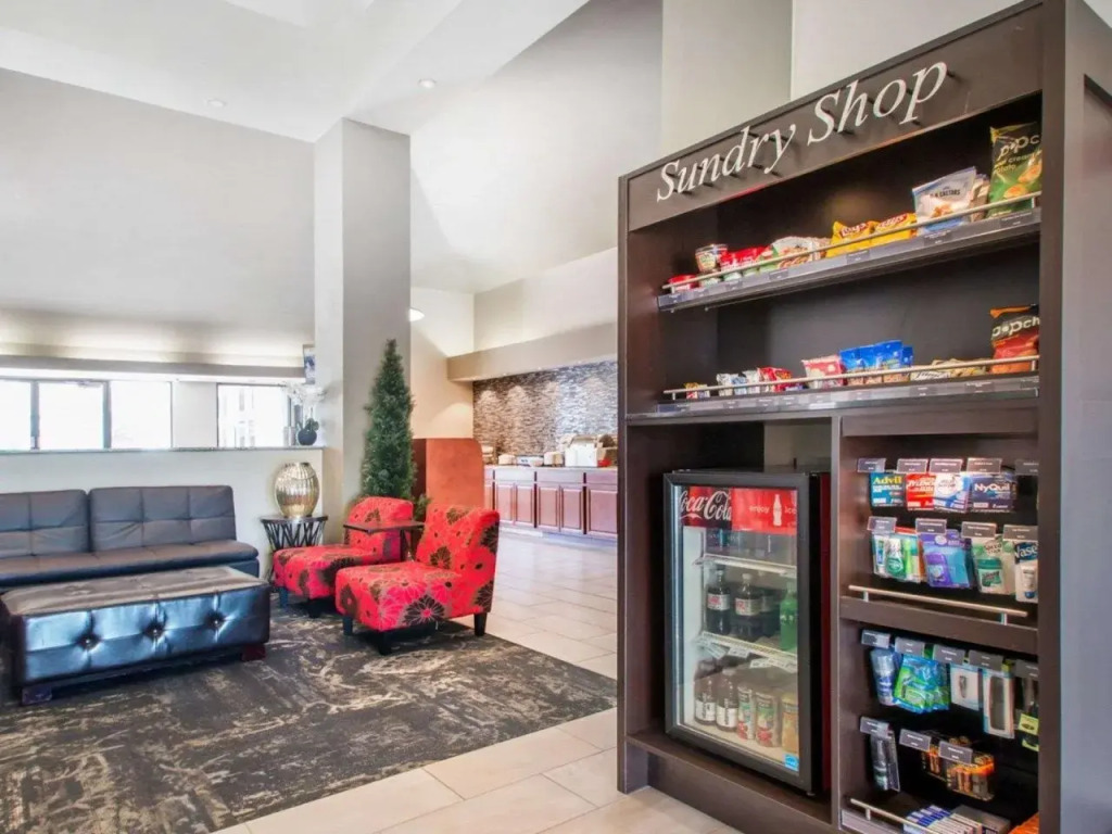 Best Western Courtview Hotel