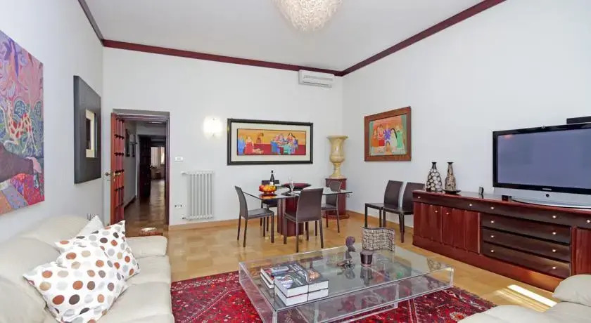 Casa Viola