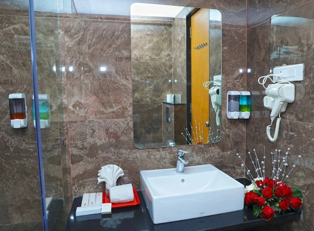 Sai Neem Tree Hotel