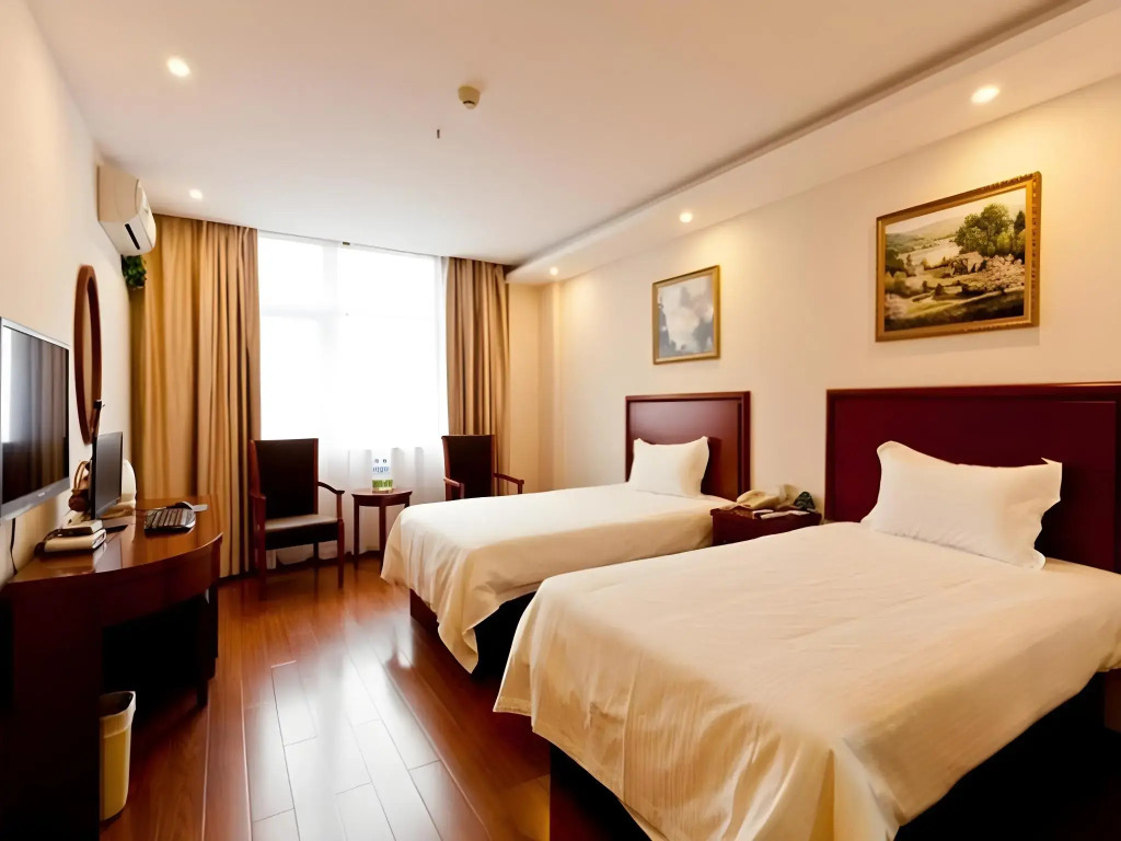 GreenTree Inn Qingdao Jiaozhou Bus Terminal Station Haier Avenue Express Hotel