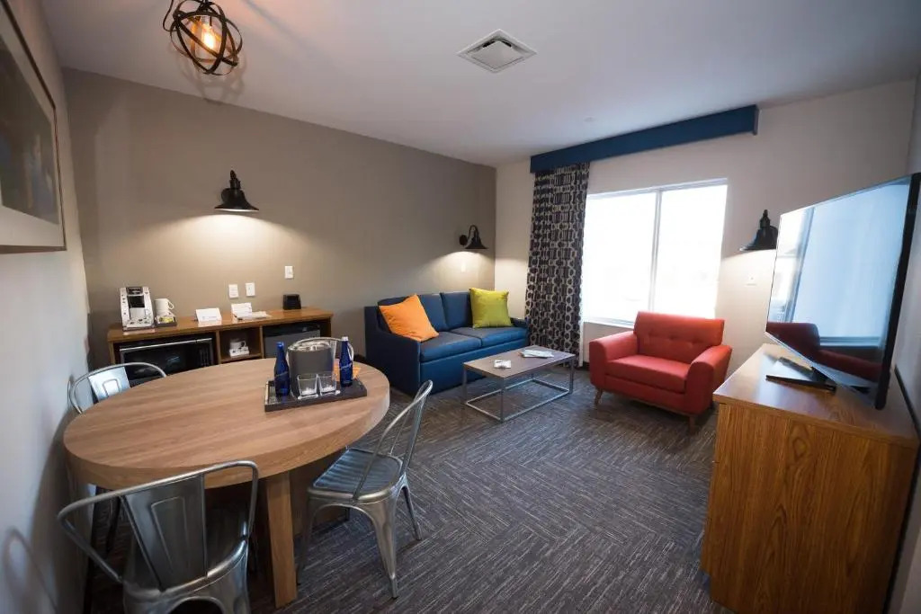 The Kartrite Resort and Indoor Waterpark