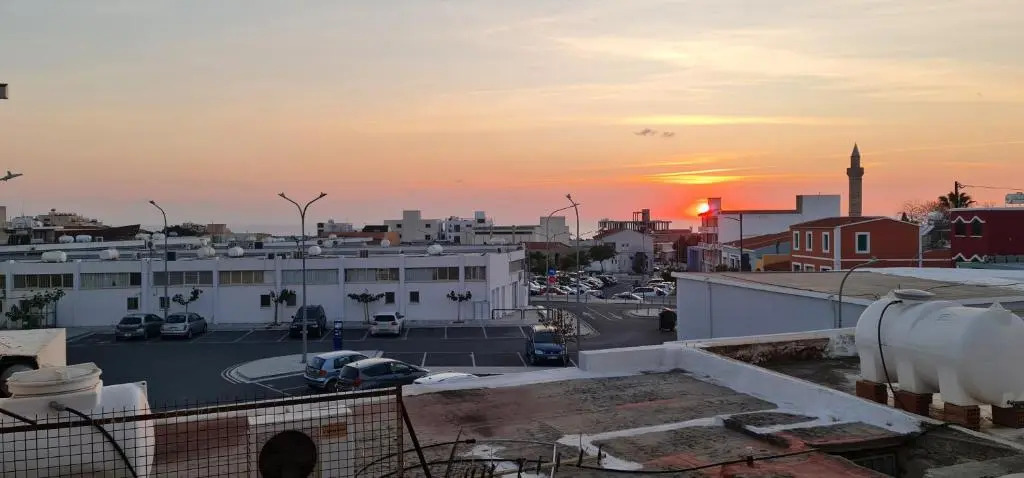 Bee Hostel Paphos