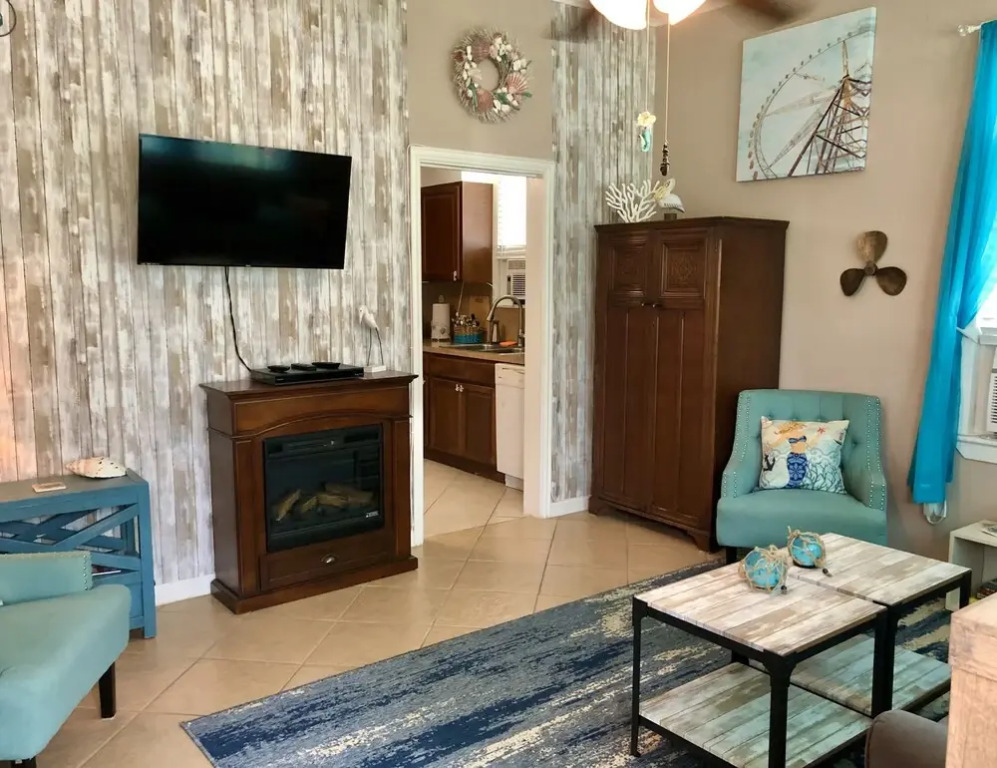 Ocean Blue And Ocean Breezes 2 Bedroom Home