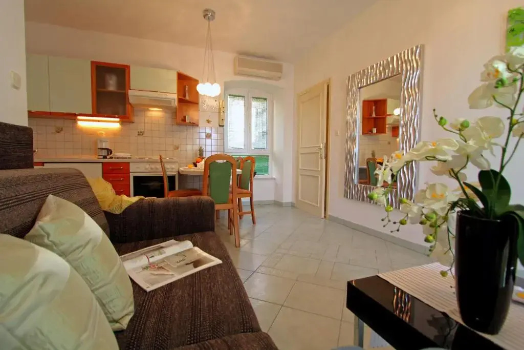 Apartments Belvedere