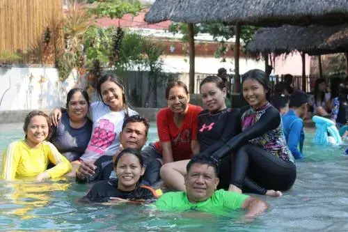 Munting Kubo Resort