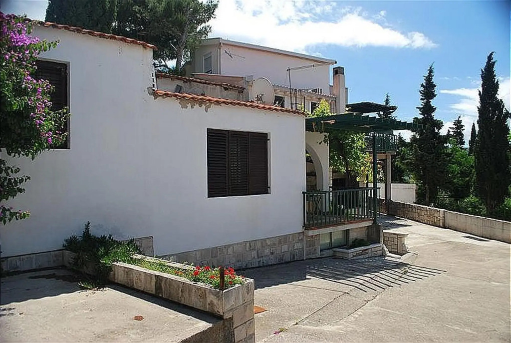 Holiday Home- Luka in Klek