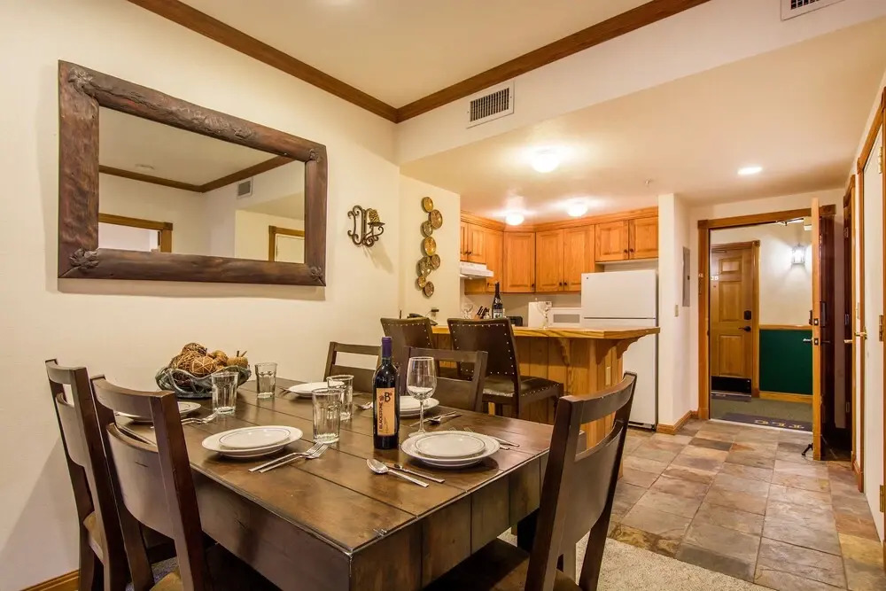 2 Bedroom Townlift Condo by All Seasons Resort Lodging