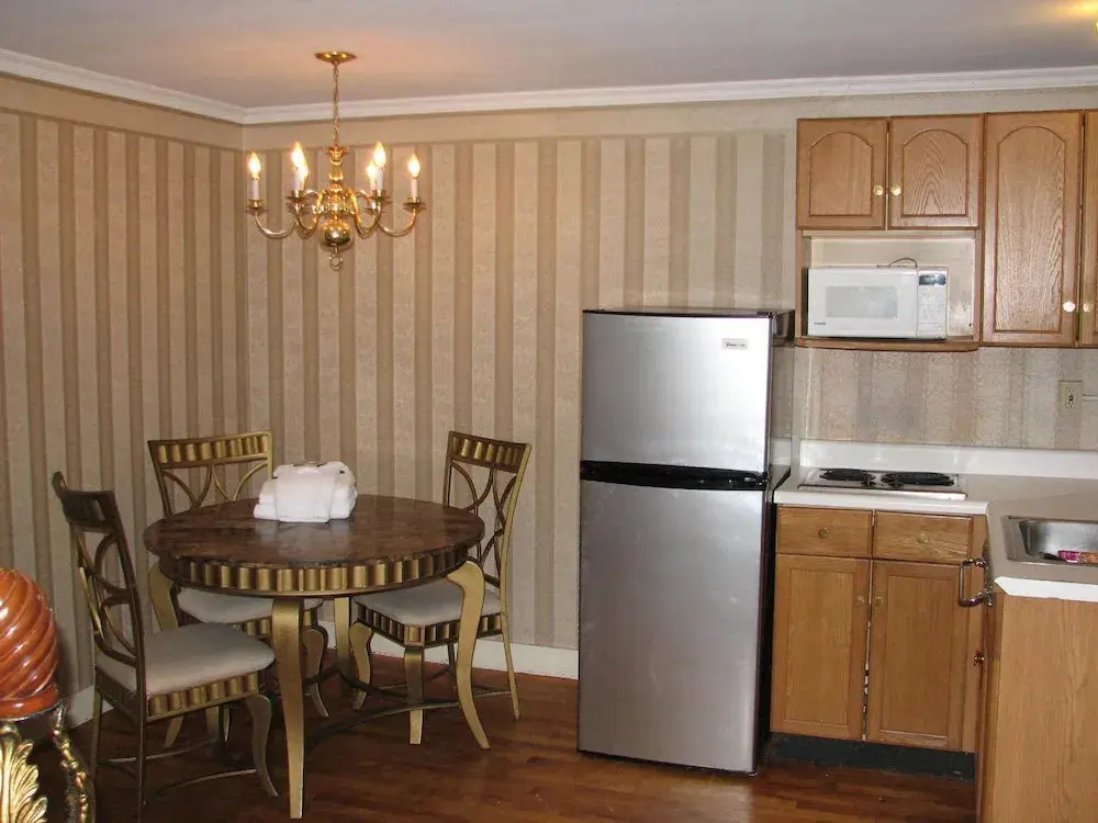 The Landings Inn and Cottages at Old Orchard Beach