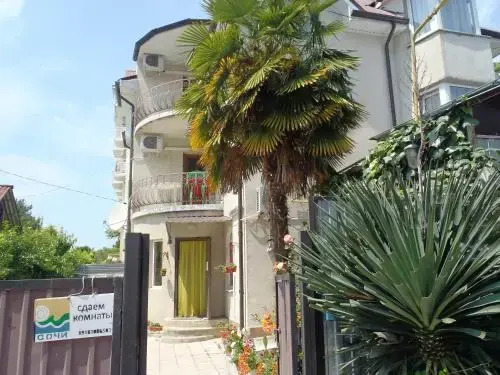 У Валентины / Valentina Guest House