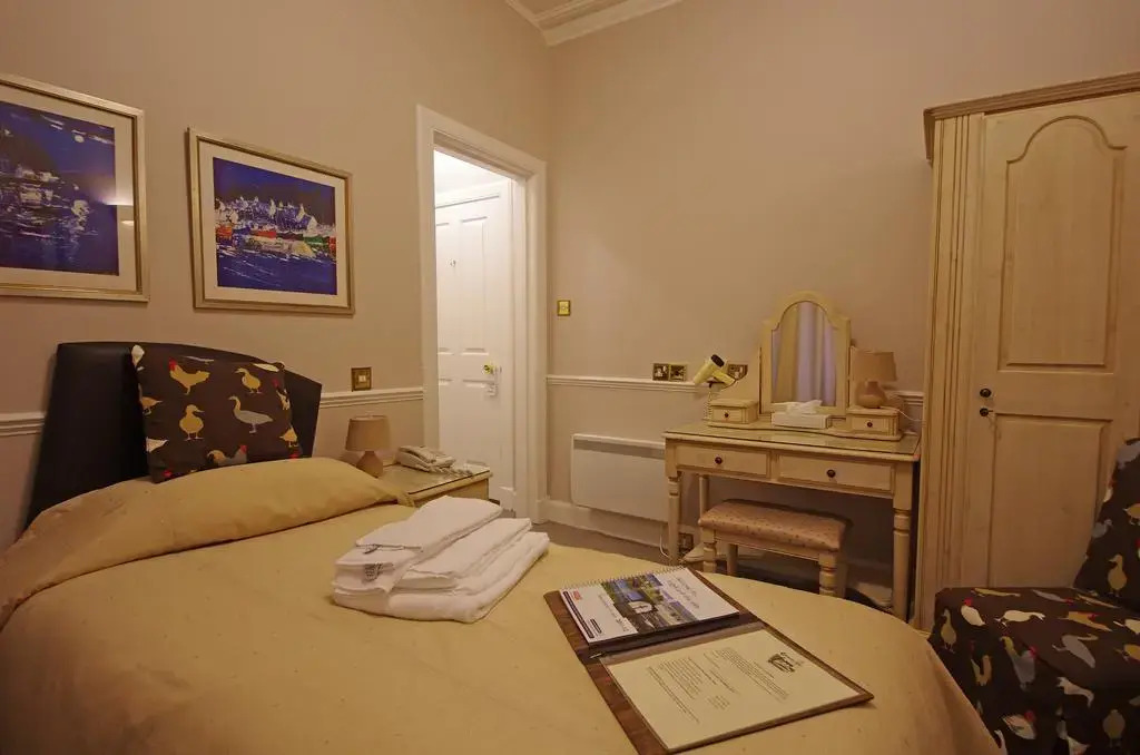 Cairnbaan Hotel