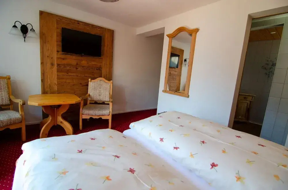 The Oyster Bay Hotel Suites