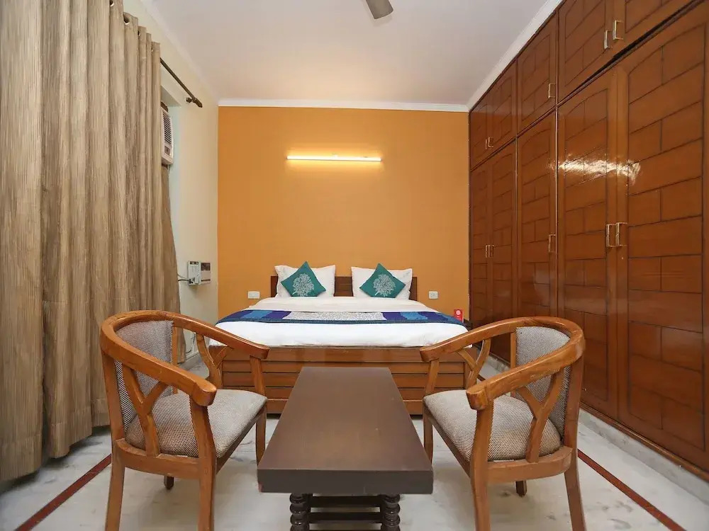OYO 9581 Green Residency