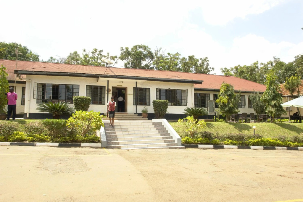 MAKERERE UNIVERSITY GUEST HOUSE