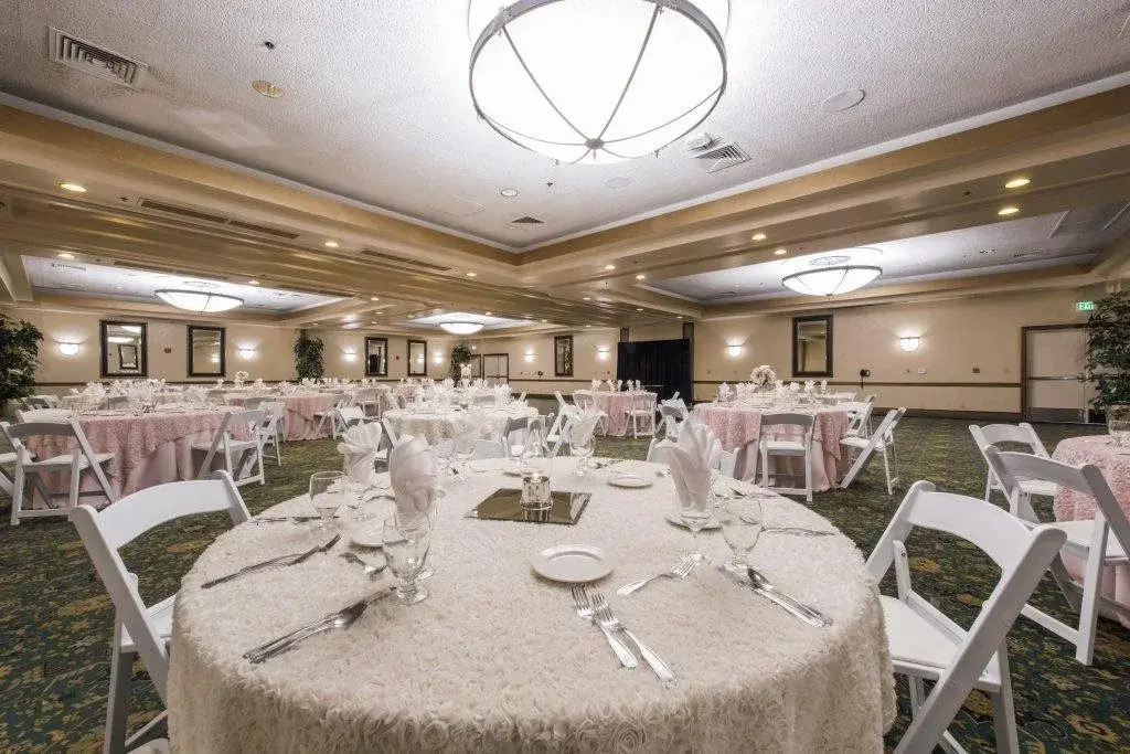 Grand Vista Hotel
