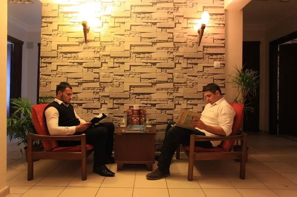 Hotel Grand Urhay