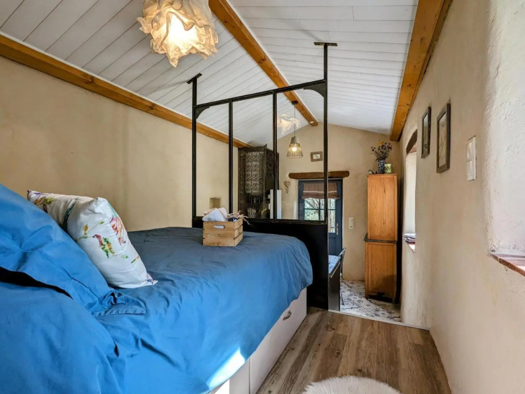 Cabane de Vigne en Auvergne pour Escapade Romantique - FR-1-582-74