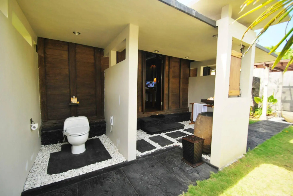 Kajane Tulamben Bali