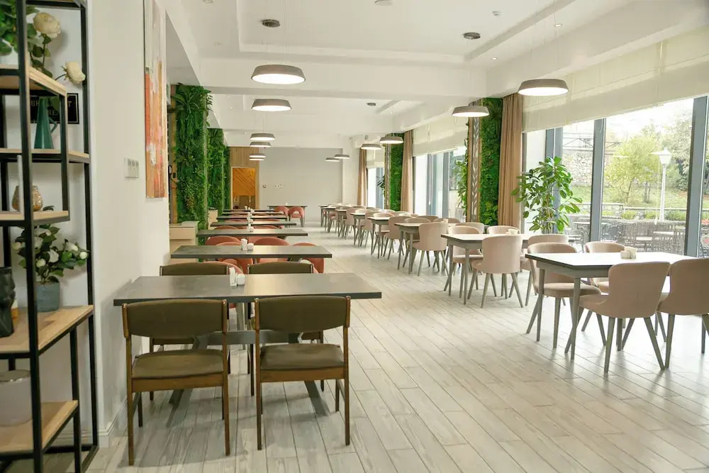 Qarabag Hotel