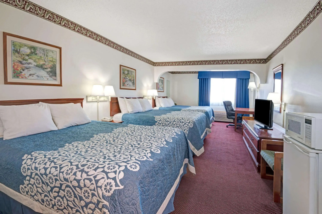 Days Inn by Wyndham Laramie