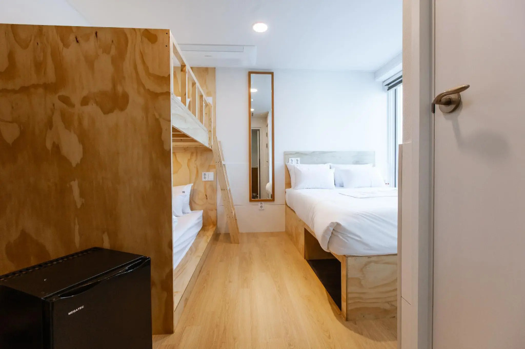 Seoulite Inn Myeongdong Formerly - Step Inn Myeongdong 2