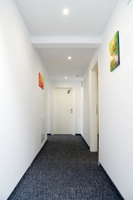 Tia Apartments and Rooms