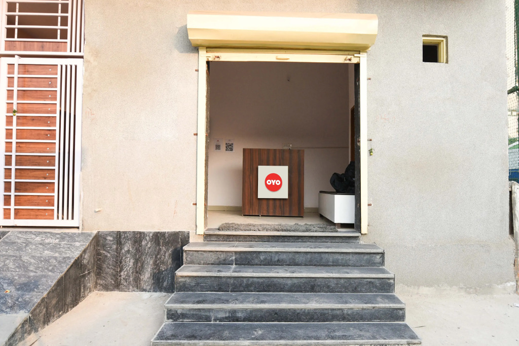 Hotel O Royal Place