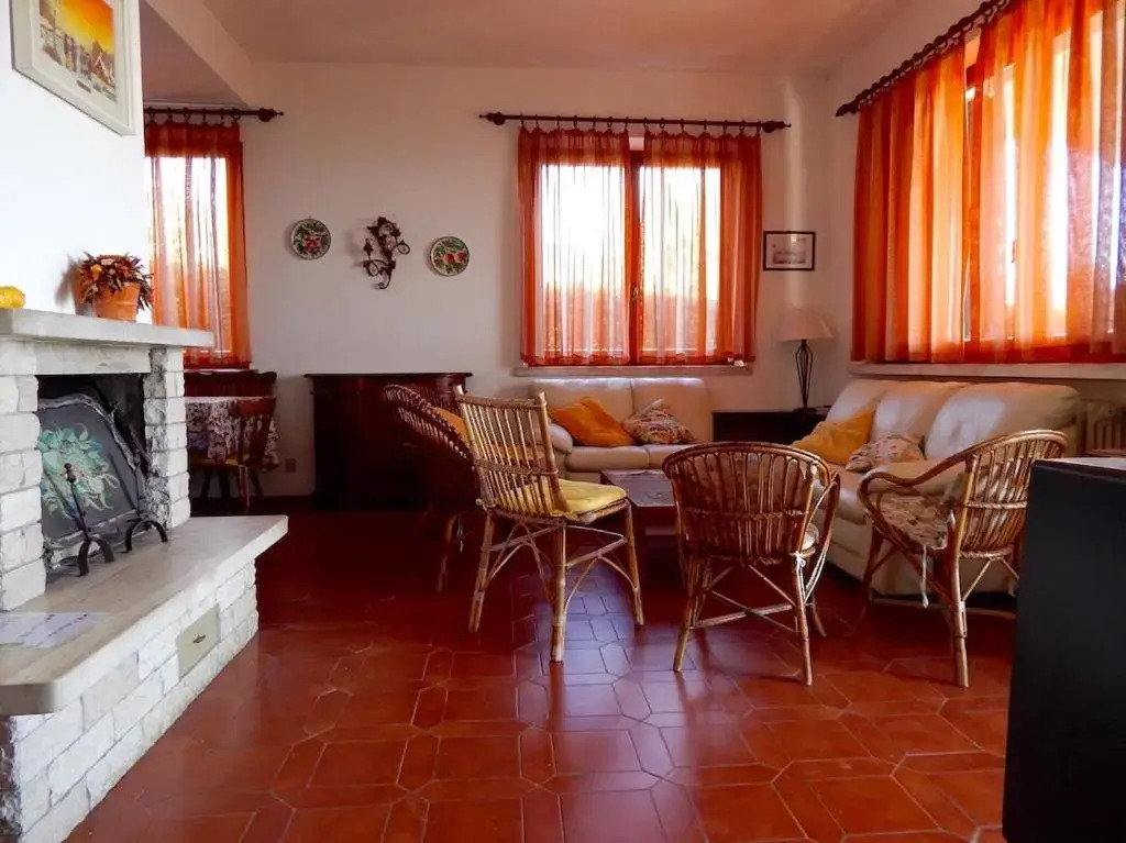 Villa vista mare a Numana - N147