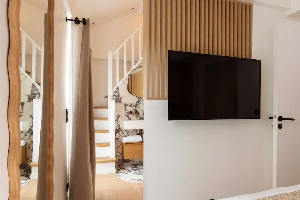 Luxury House With AC - 6bd/12p - Batignolles