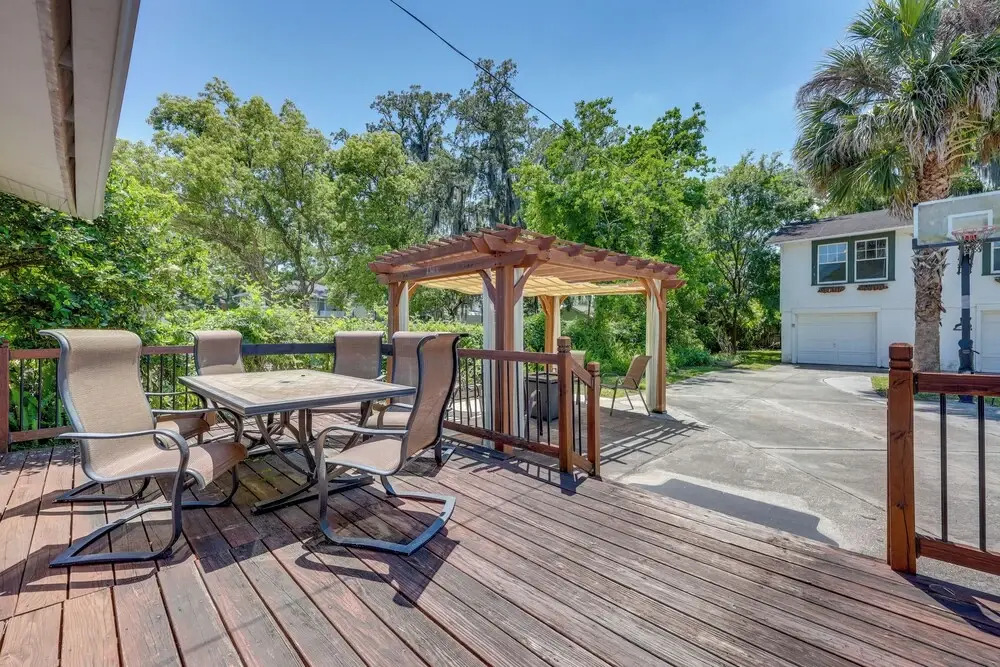 Beautiful Jacksonville Home: Walkable Location