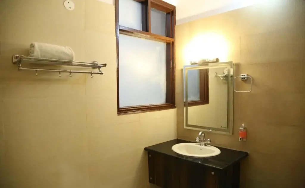 Jyoti Hotel