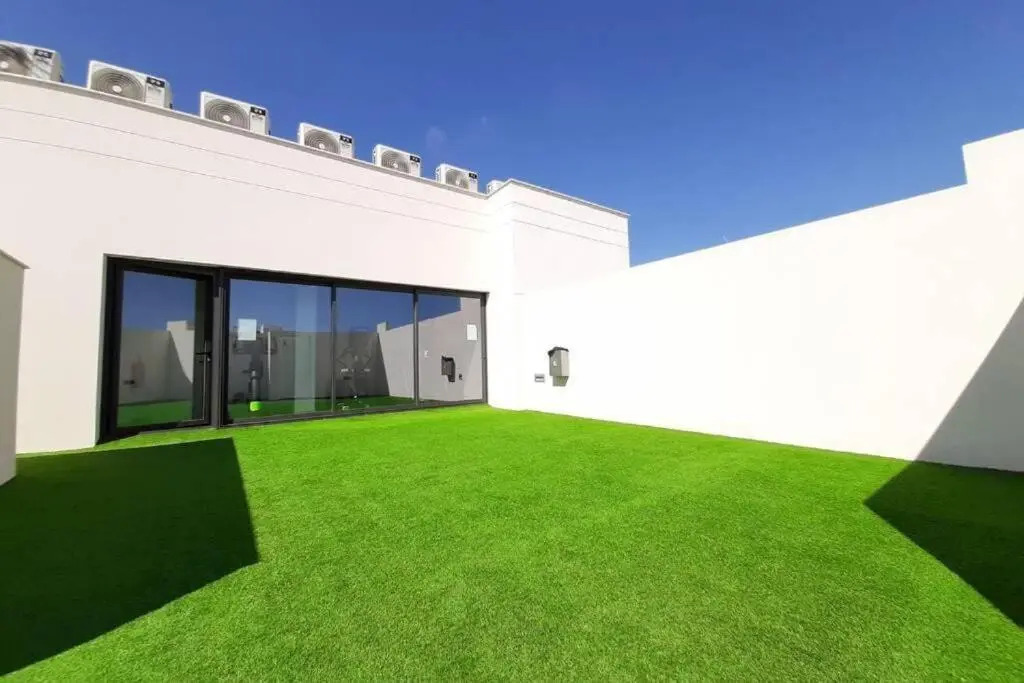 Aqua Beach by Villas&You