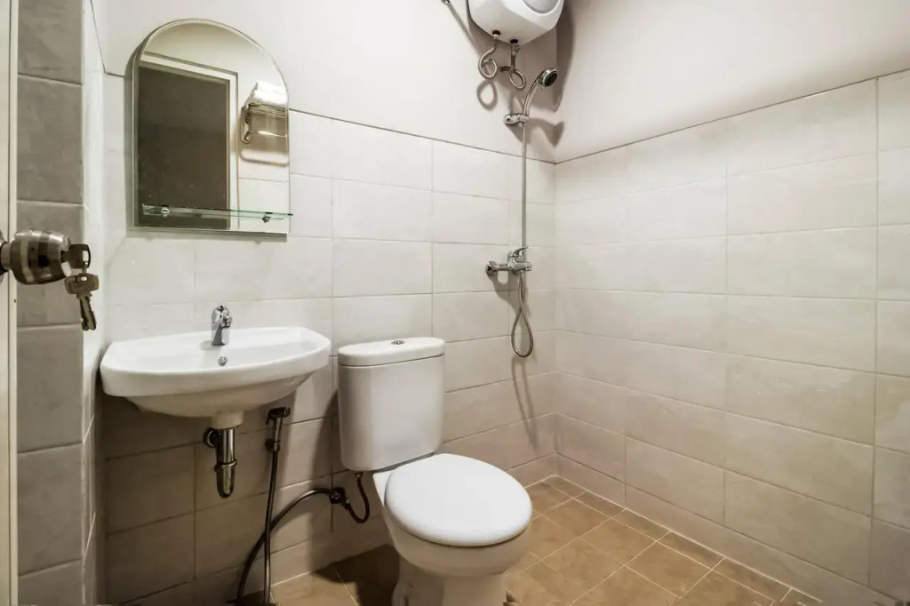 Sentra Paskal by OYO Rooms