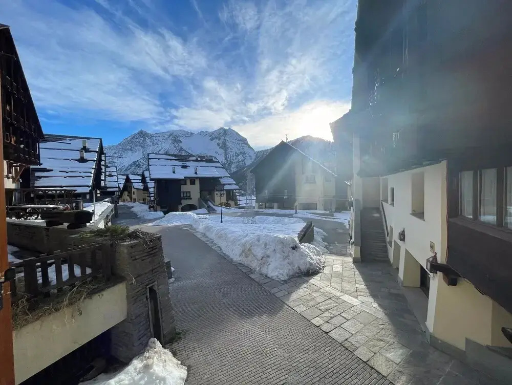 Grange Hike & Ski Sestriere Apartments