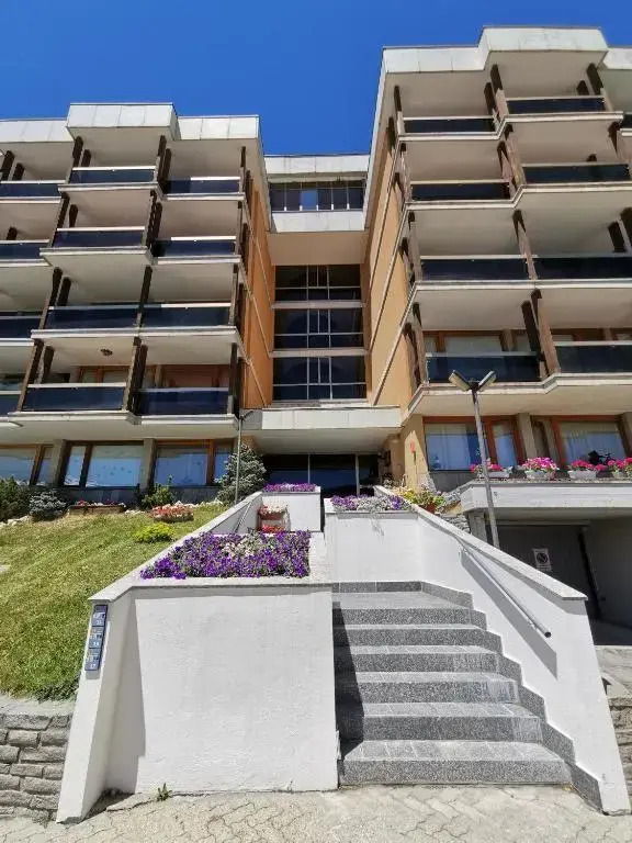 Hostdomus - Nord Ovest Apartment