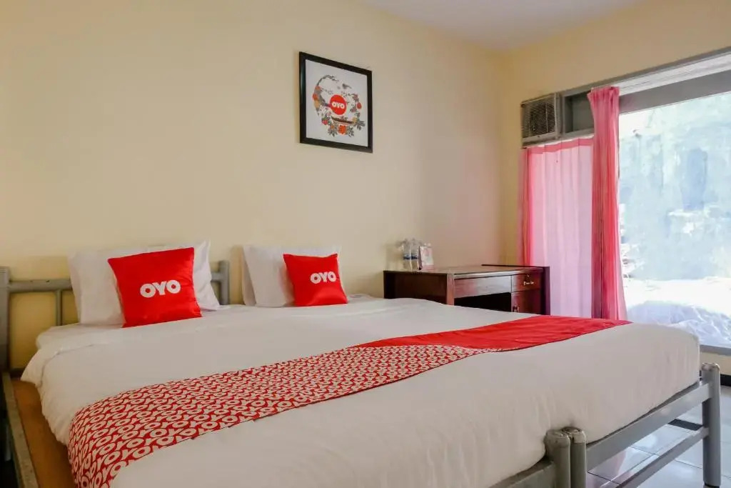 RedDoorz at CBR Residence Blimbing