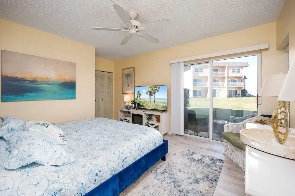 Creston House Condominium