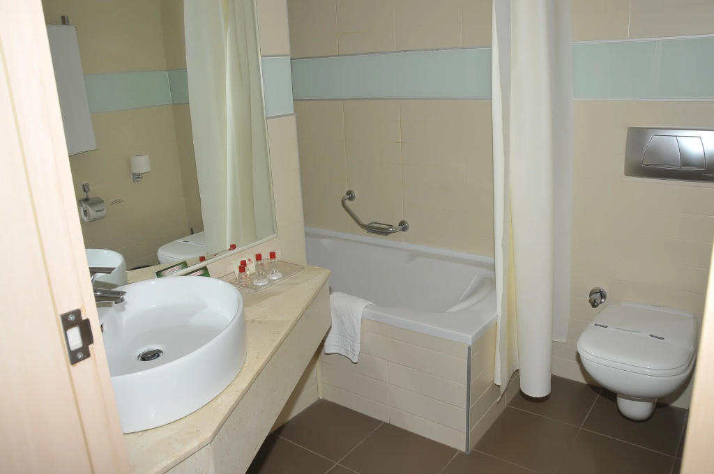 Golden Lotus Hotel