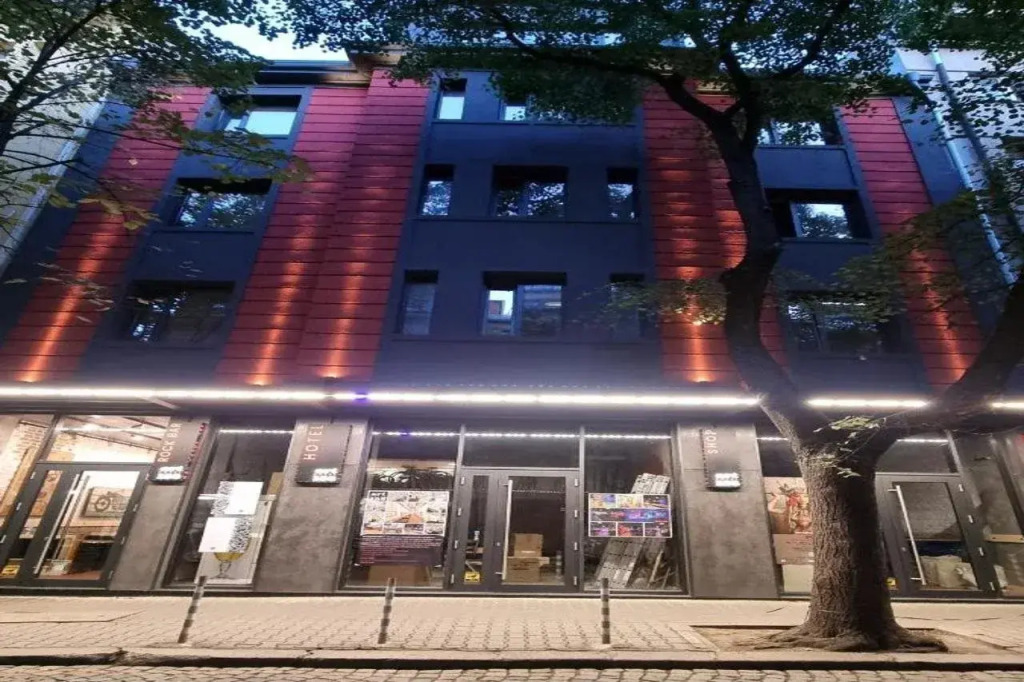 Art Hotel 158