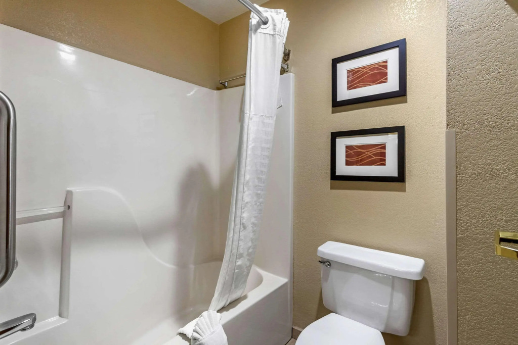 Comfort Inn & Suites Springfield I-44